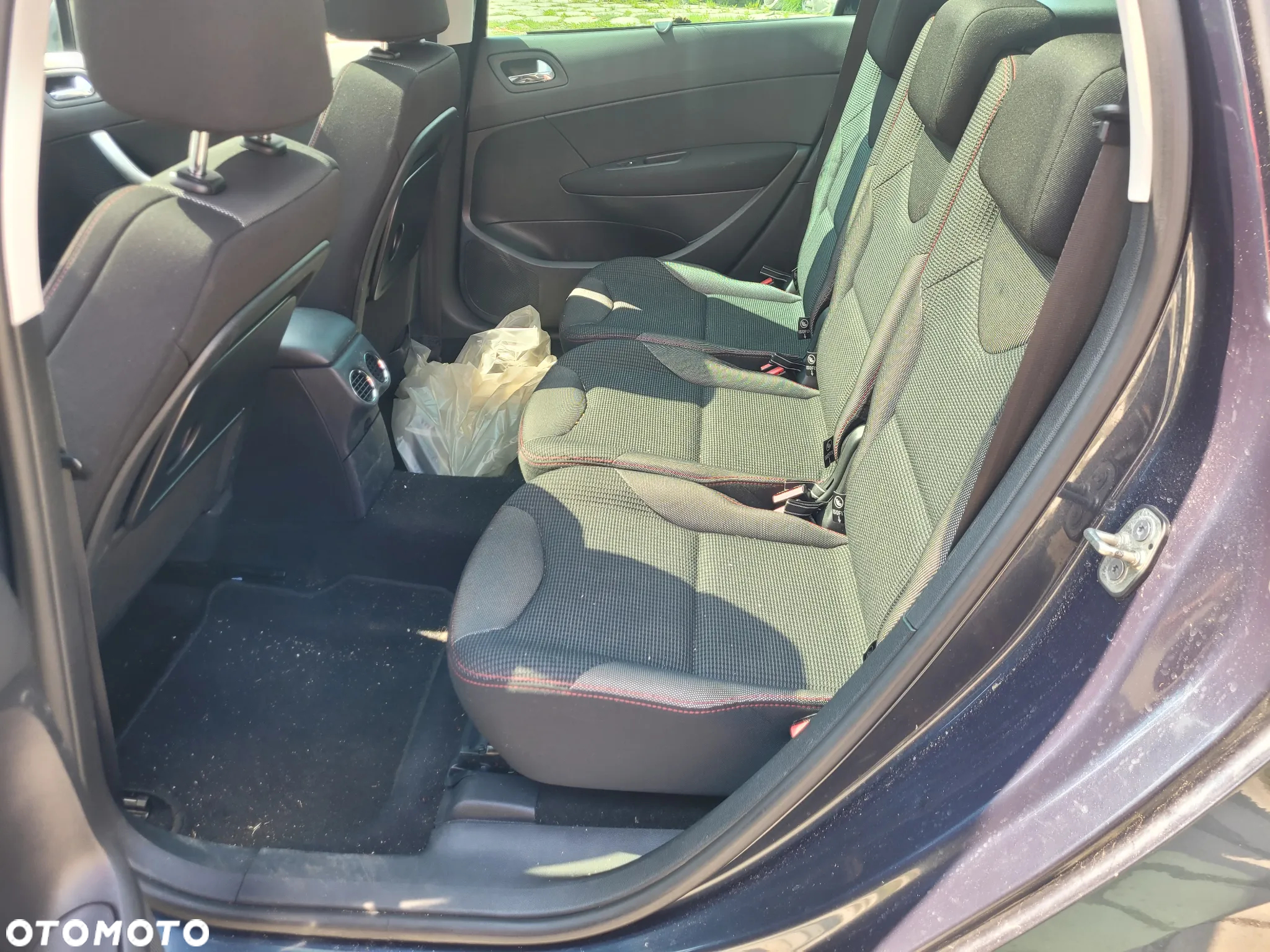 Peugeot 308 1.6 e-HDi Business Line STT - 18