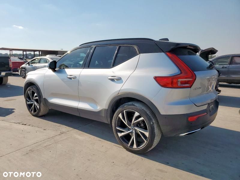 Volvo XC 40 - 7
