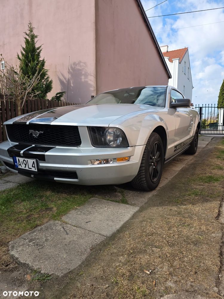 Ford Mustang - 6