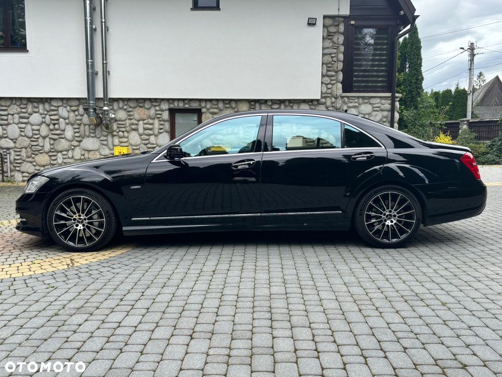 Mercedes-Benz Klasa S 500 L BlueEFFICIENCY 4-Matic - 4