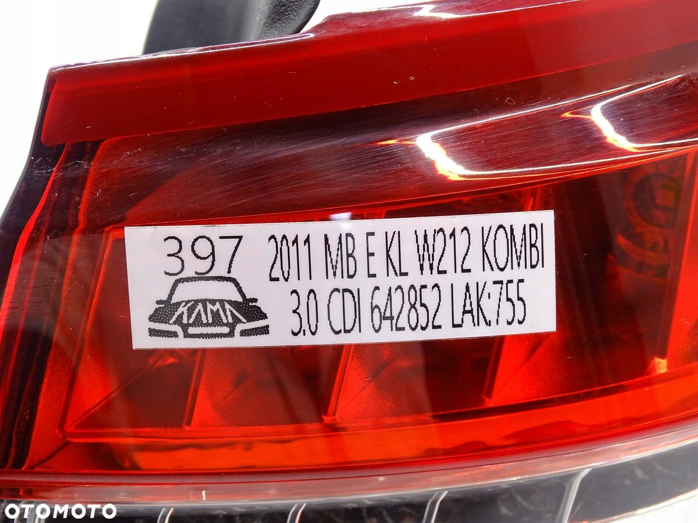 LAMPA LED PRAWY TYŁ PRAWA TYLNA MERCEDES E-KLASA W212 KOMBI 2128204064 - 9