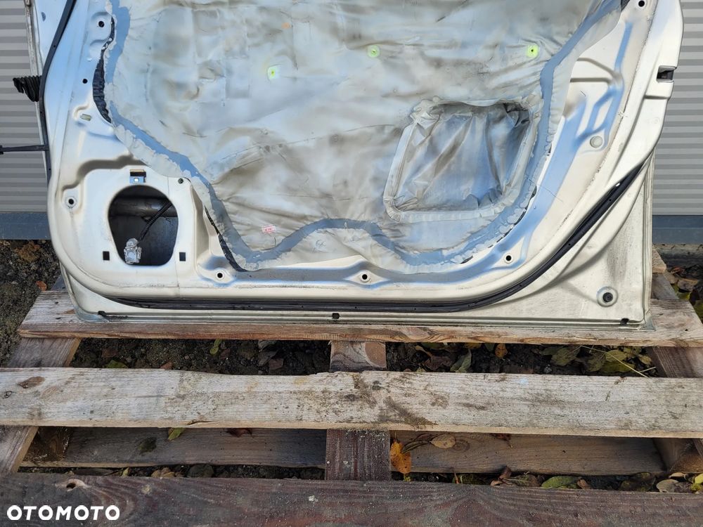 Honda City IV lift 05-08 sedan Drzwi lewy prawy przod lewy prawy tyl YR-528M - 8