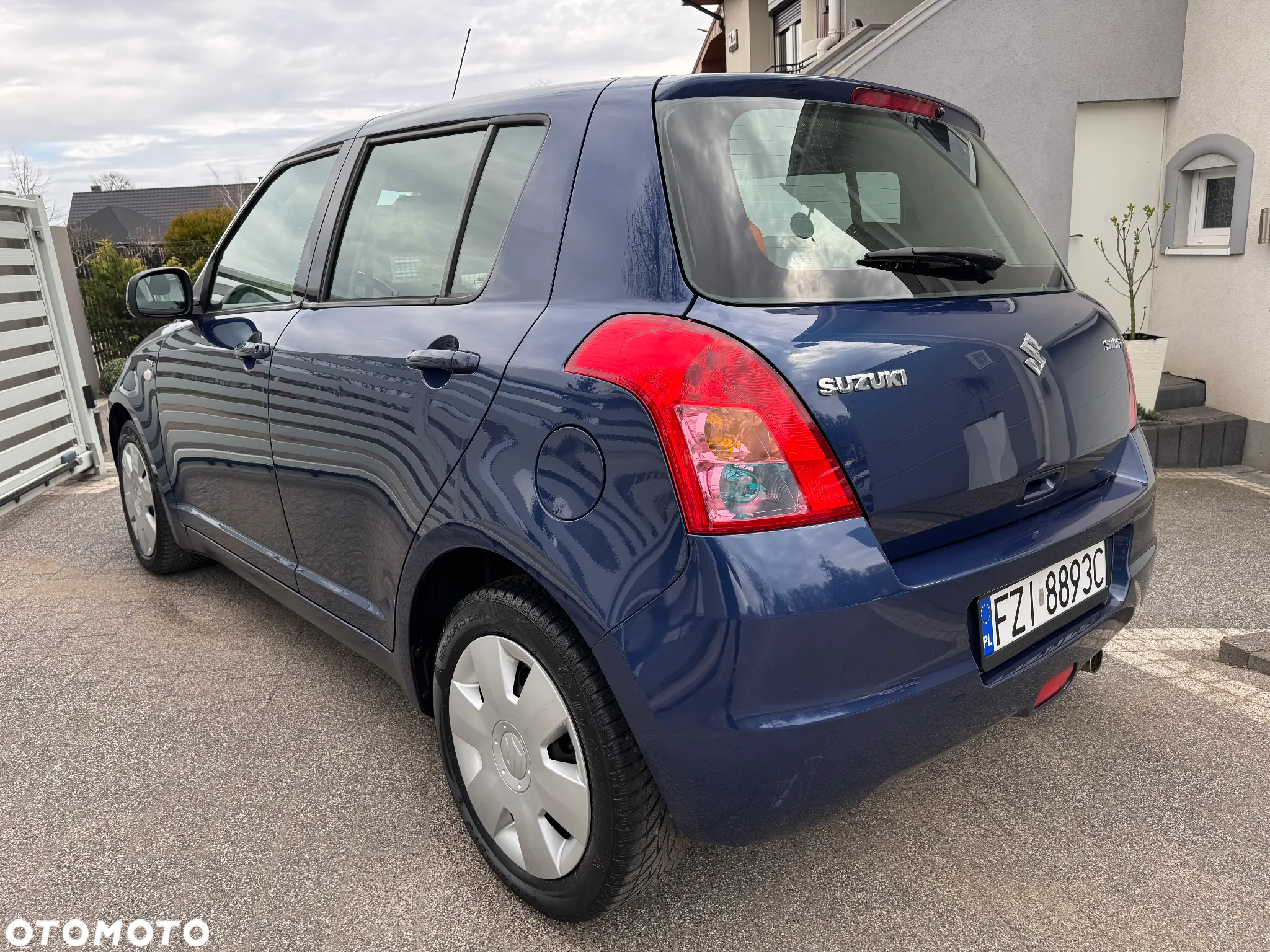 Suzuki Swift 1.3 DDiS Comfort - 5