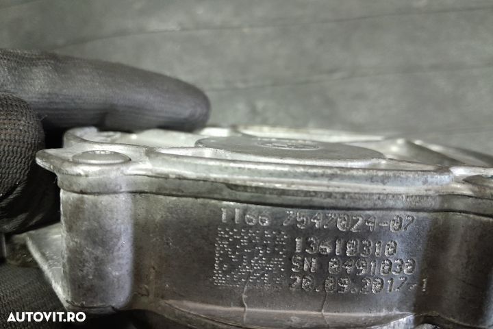 Pompa vacuum mecanica 7547024 7547024 BMW Seria 1 E81/E82/E87/E88 [fa - 4