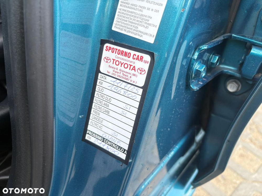 Toyota Yaris 1.33 VVT-i Lounge - 27