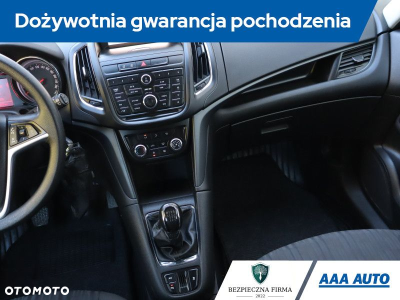 Opel Zafira - 9