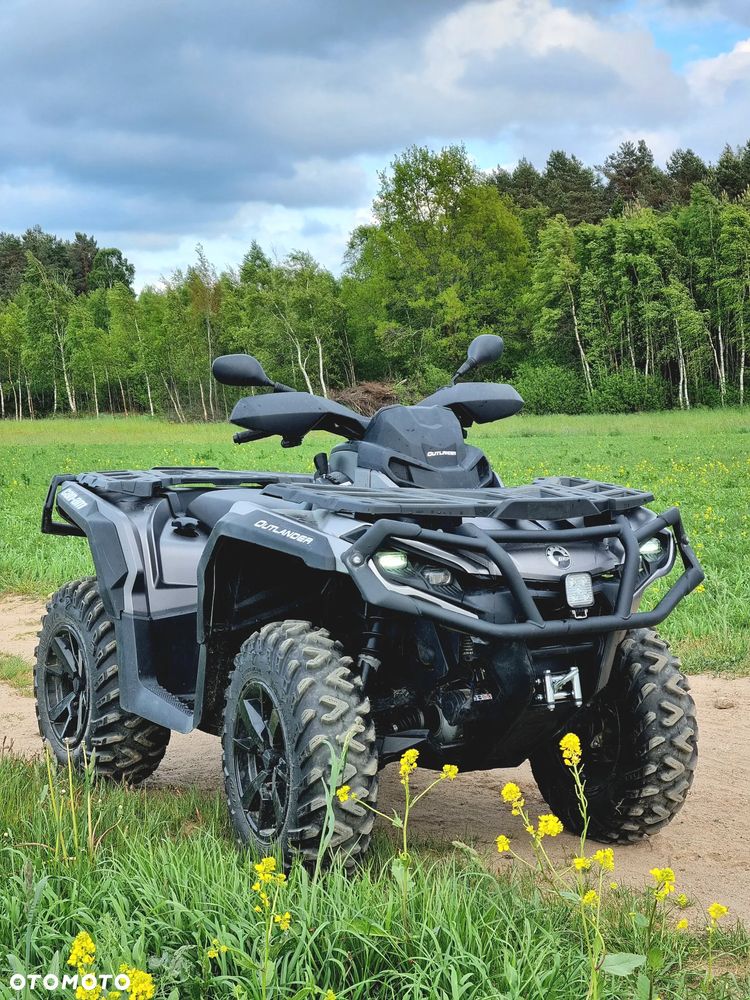 Can-Am Outlander - 1