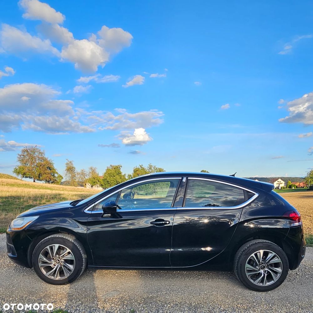 Citroën DS4 1.6 VTi SoChic - 11