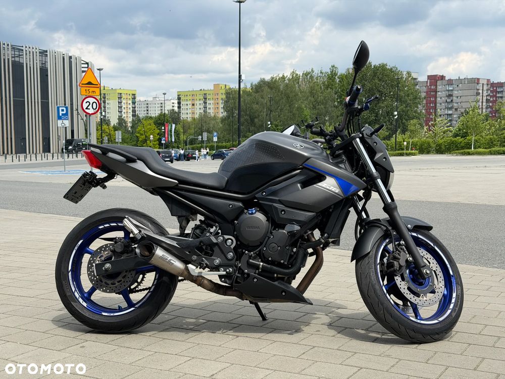 Yamaha XJ - 2