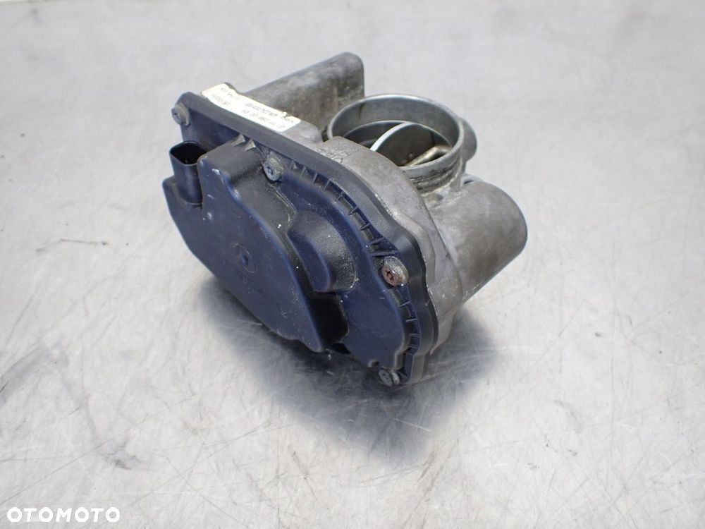 PRZEPUSTNICA MERCEDES-BENZ CLK 230 - 2