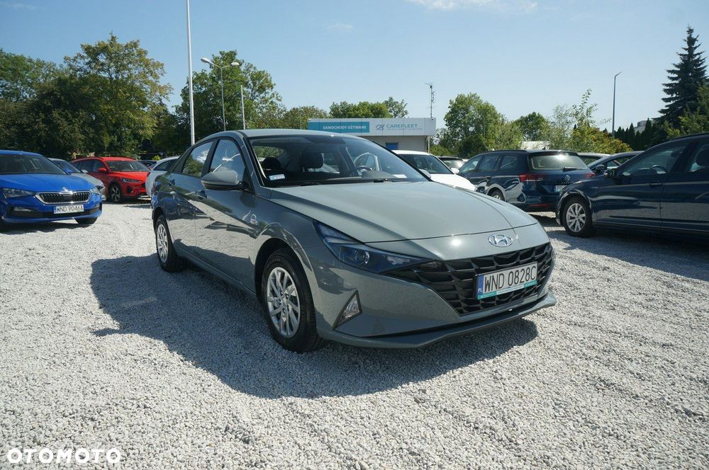 Hyundai Elantra 1.6 Modern - 4
