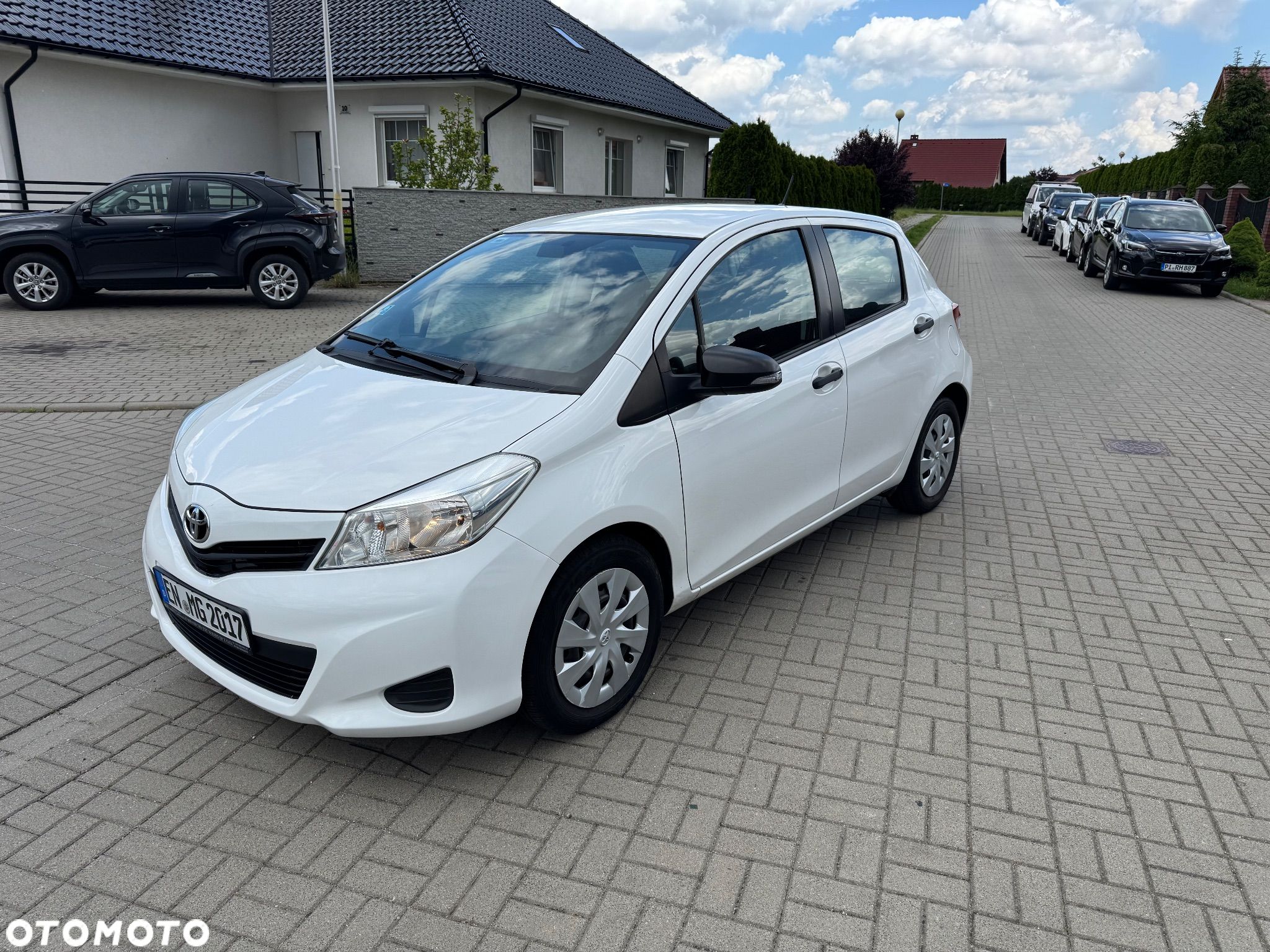 Toyota Yaris 1.33 Luna - 1