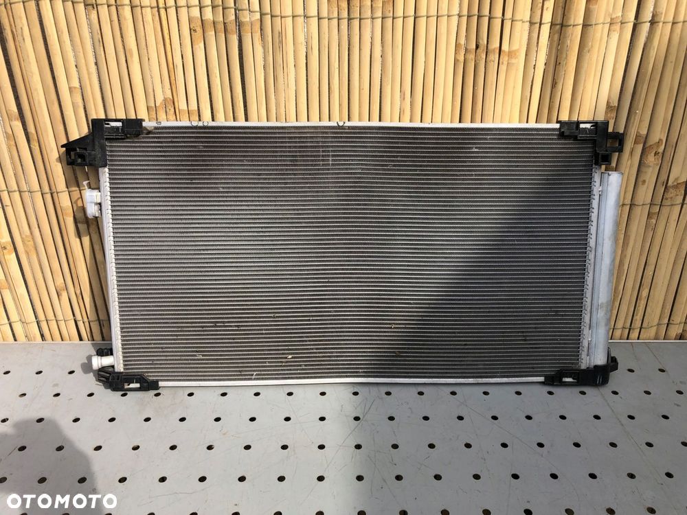 Toyota CHR chłodnica klimatyzacji Hybryda - 2