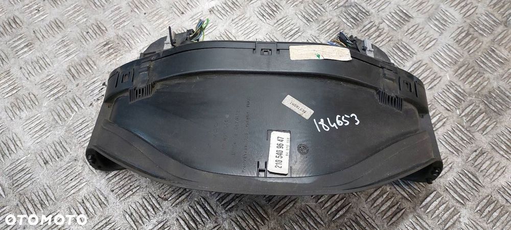 LICZNIK ZEGARY MERCEDES W210 110.008.827/003 2105409647 - 4