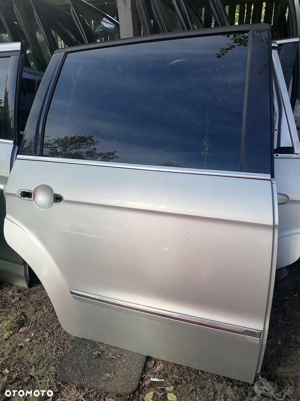 drzwi prawe tył tylne ford GALAXY MK3 LIFT 58 TITANIUM CHROM