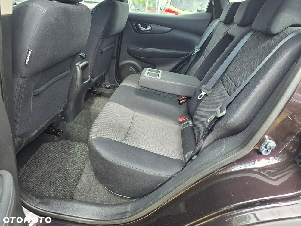 Nissan Qashqai - 14