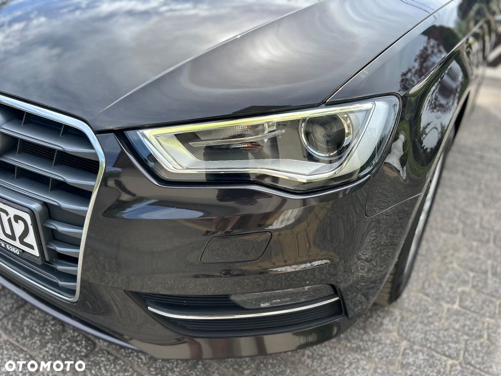 Audi A3 Sportback 1.6 TDI Attraction - 2