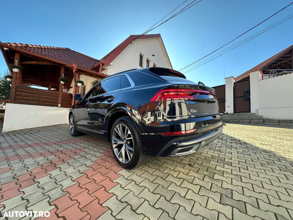 Audi Q8 - 14
