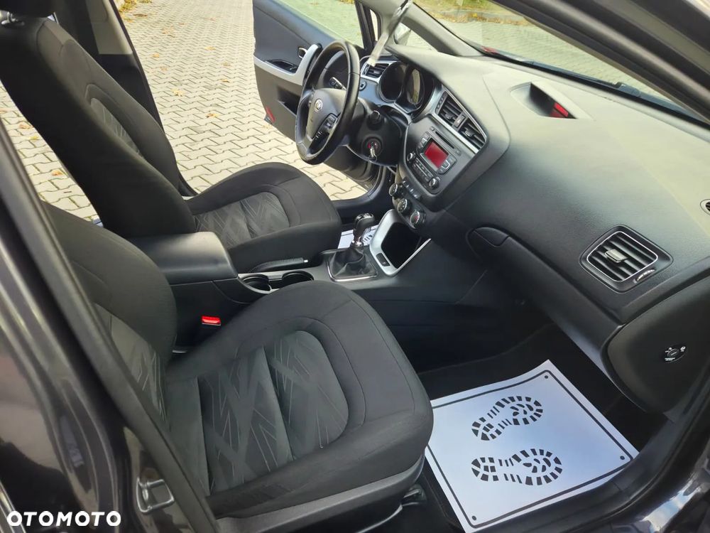 Kia Ceed 1.4 CVVT - 17