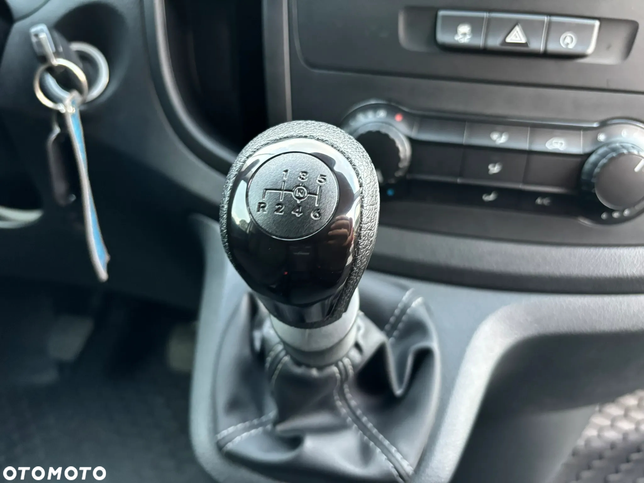 Mercedes-Benz VITO 2,0CDI Long Przebieg 37tyś km Faktura Vat - 19