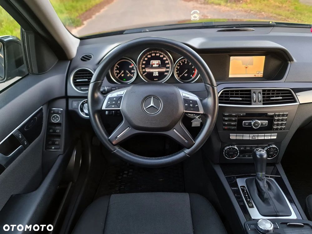 Mercedes-Benz Klasa C 180 (BlueEFFICIENCY) 7G-TRONIC - 9