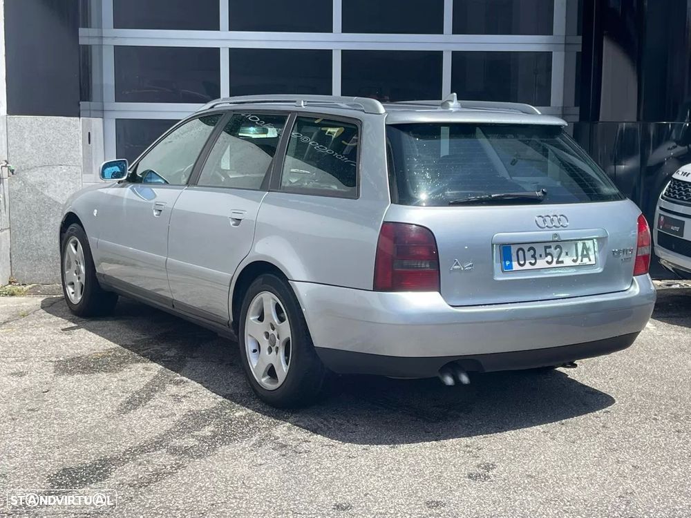 Audi A4 Avant 1.9 TDI Attraction - 4