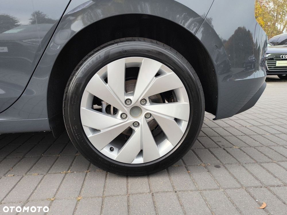 Volkswagen Golf 1.5 eTSI mHEV Life Plus DSG - 20
