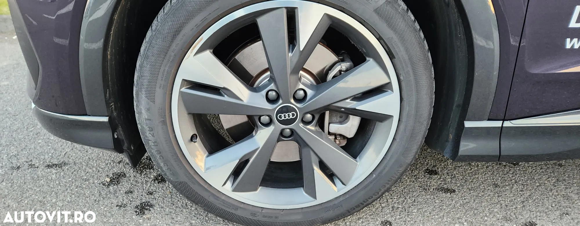 Audi Q4 e-tron 50 quattro - 9
