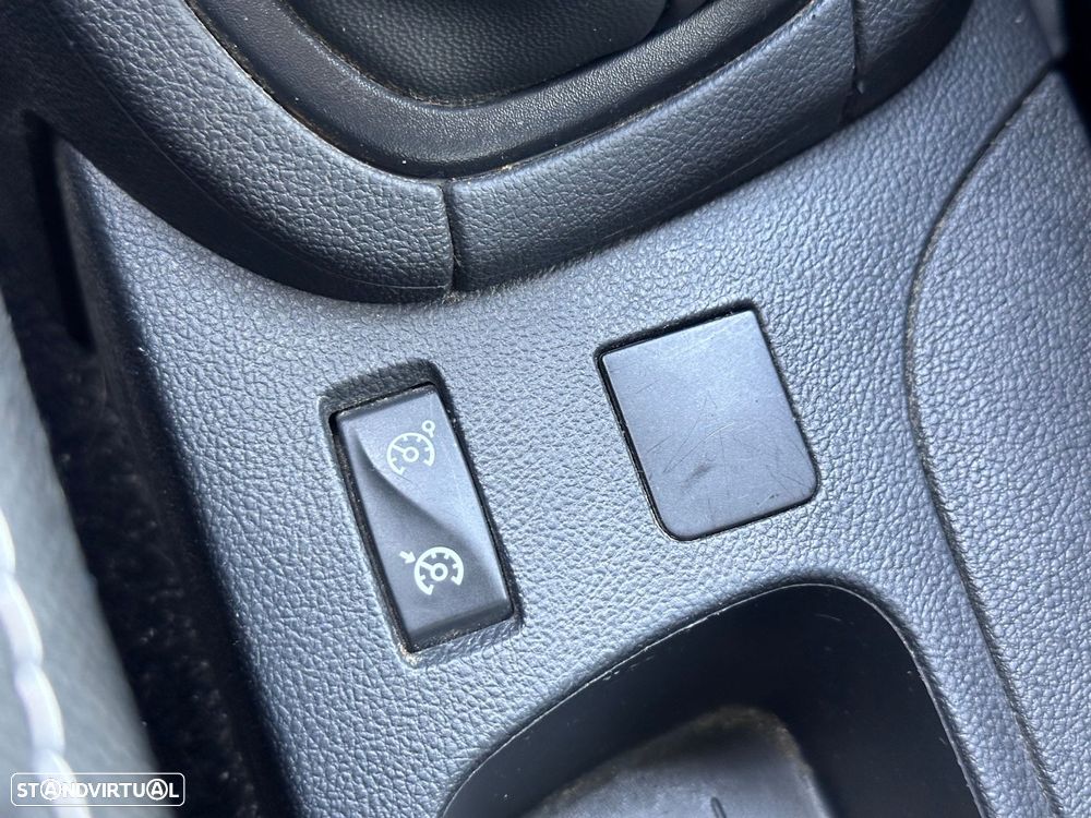 Renault Clio 1.5 dCi Confort - 25