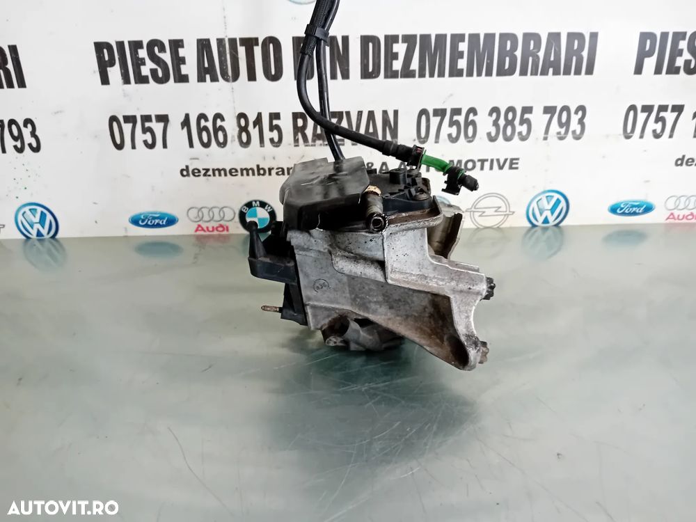 Suport Filtru Motorina Ford Kuga 1 I 2.0 Tdci Motor TXDA An 2008-2013 Cod 9683199680 - 2