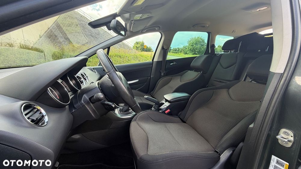 Peugeot 308 1.6 Premium - 23