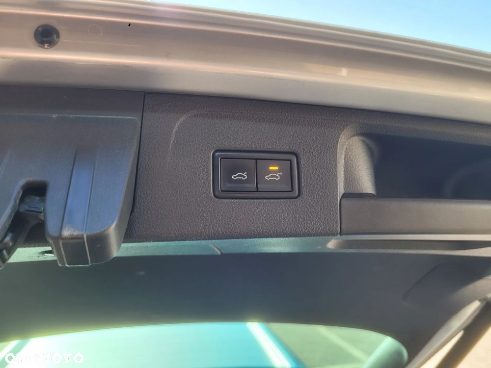 Volkswagen Passat 1.4 TSI DSG GTE - 10