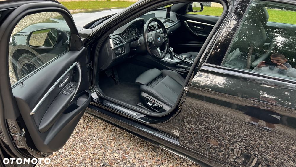 BMW Seria 3 330i Sport Line - 21