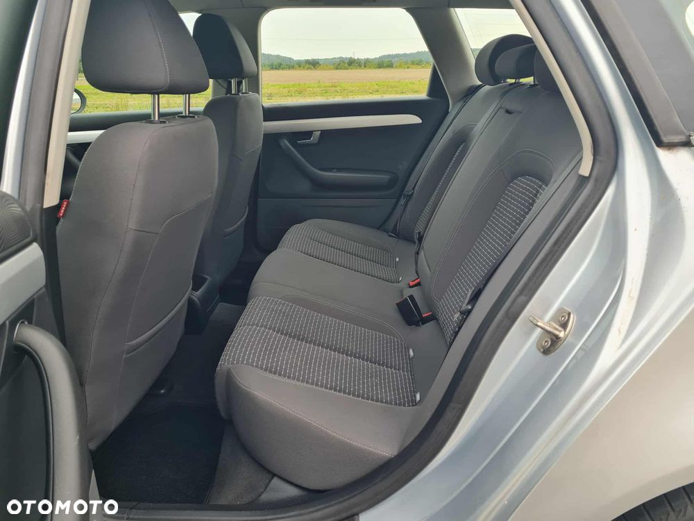 Seat Exeo 2.0 TDI CR Ecomotive Reference - 12