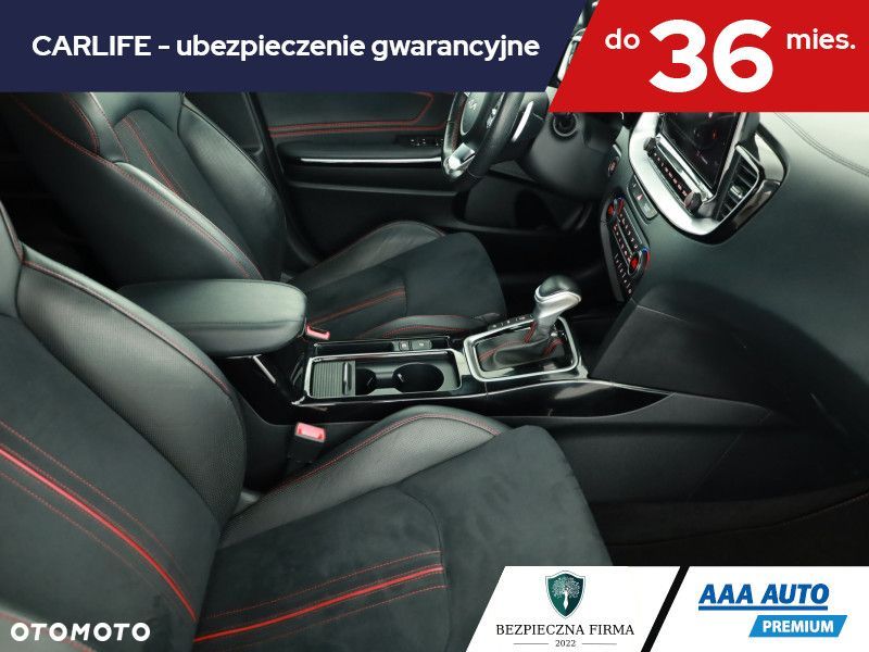 Kia Ceed - 8