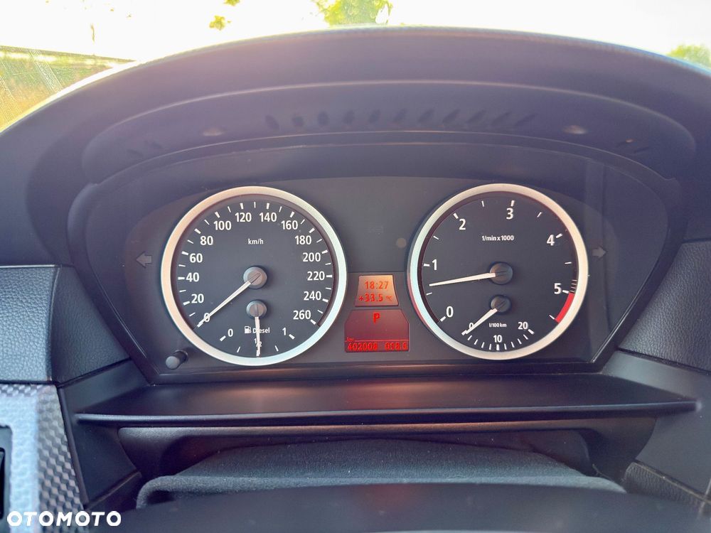 BMW Seria 5 - 15