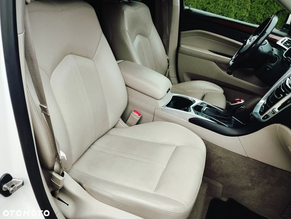 Cadillac SRX 3.6 V6 AWD Sport Luxury - 19