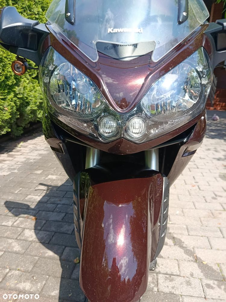 Kawasaki GTR - 5