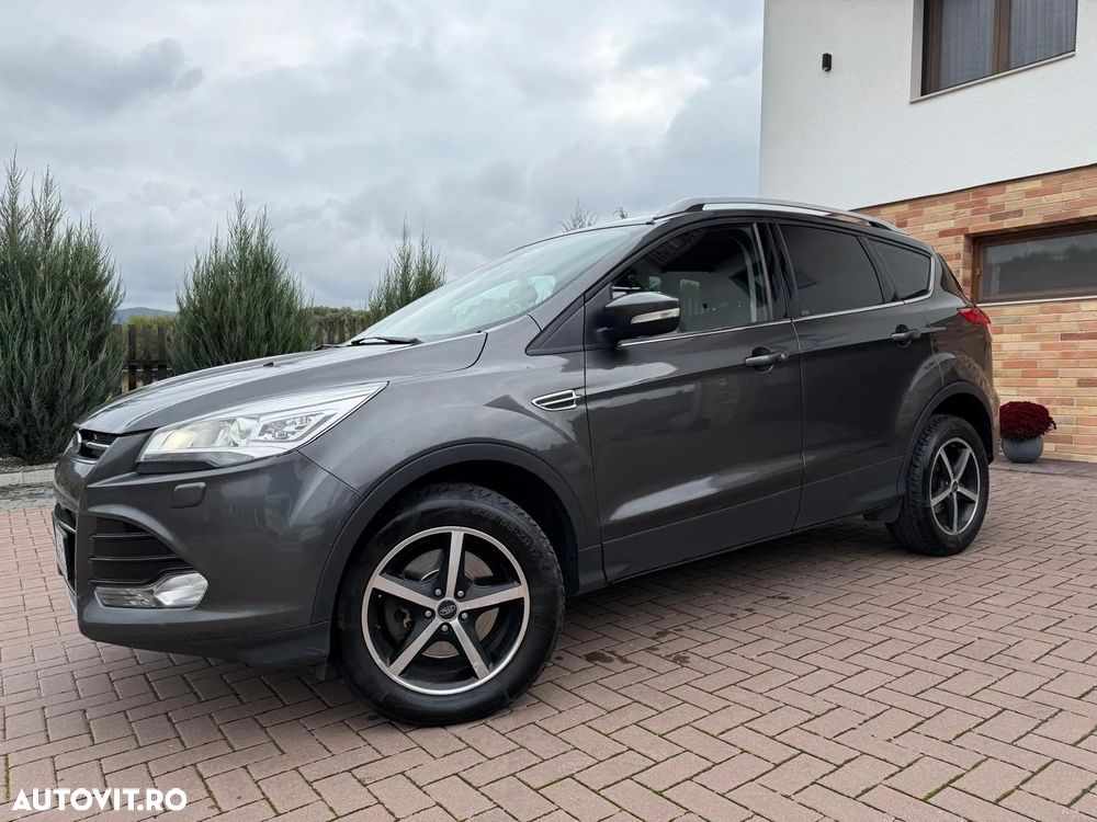 Ford Kuga - 3