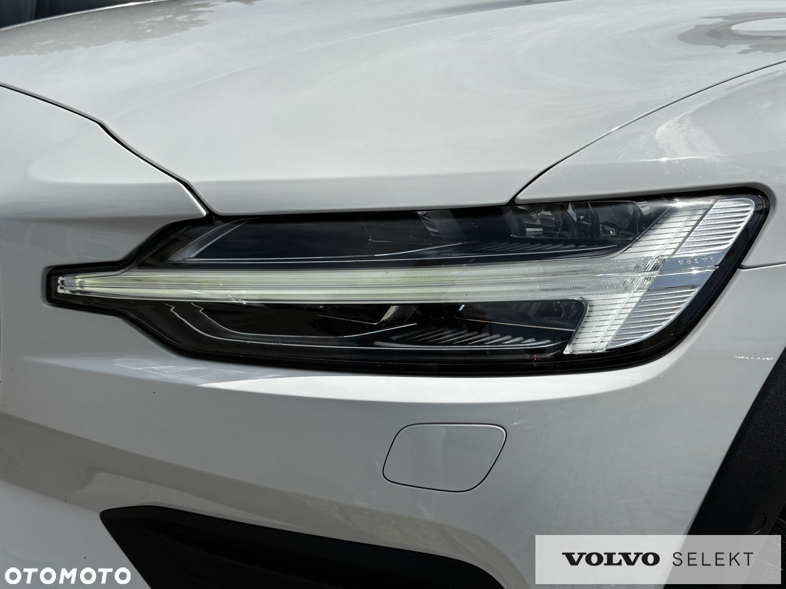 Volvo V60 Cross Country - 6