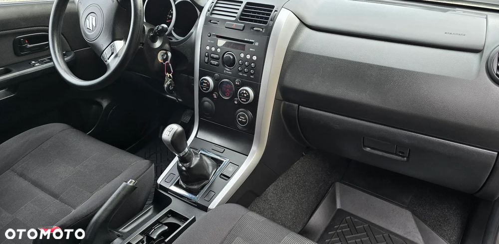 Suzuki Grand Vitara 1.6 Comfort - 6