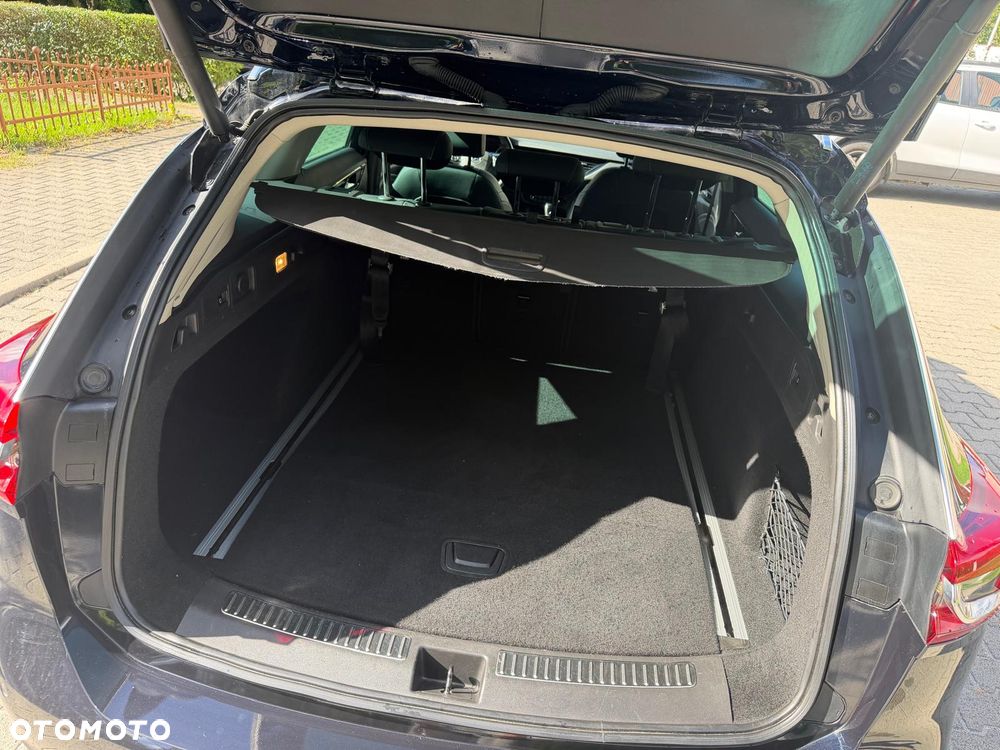 Opel Insignia 2.0 BiTurbo D 4x4 Automatik Ultimate Exclusive - 28