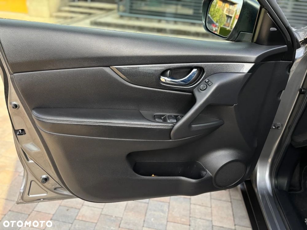 Nissan X-Trail 2.0 dCi ALL-MODE 4x4i Tekna - 12