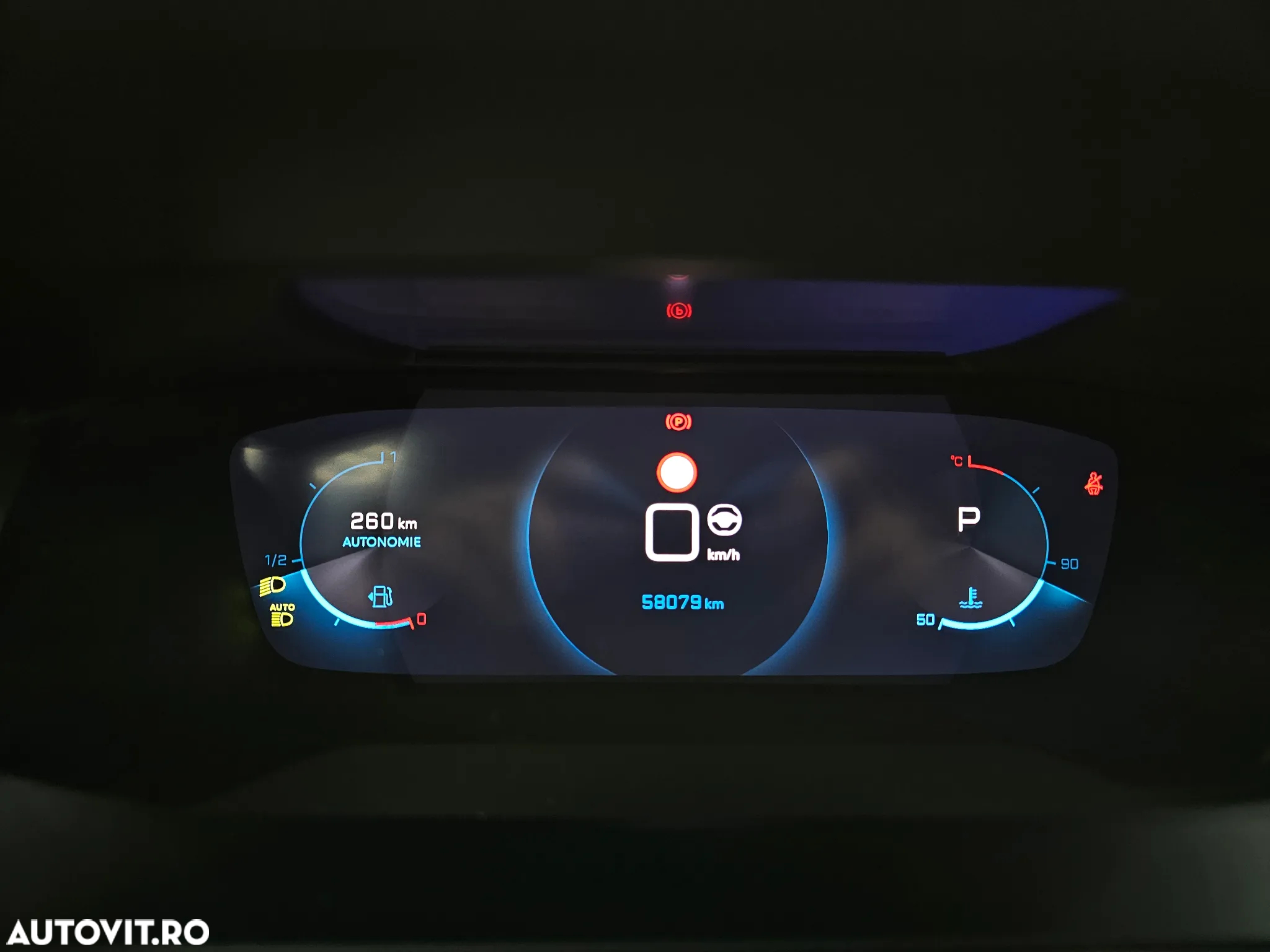 Peugeot 2008 1.5 BlueHDI STT EAT8 GT Line - 24