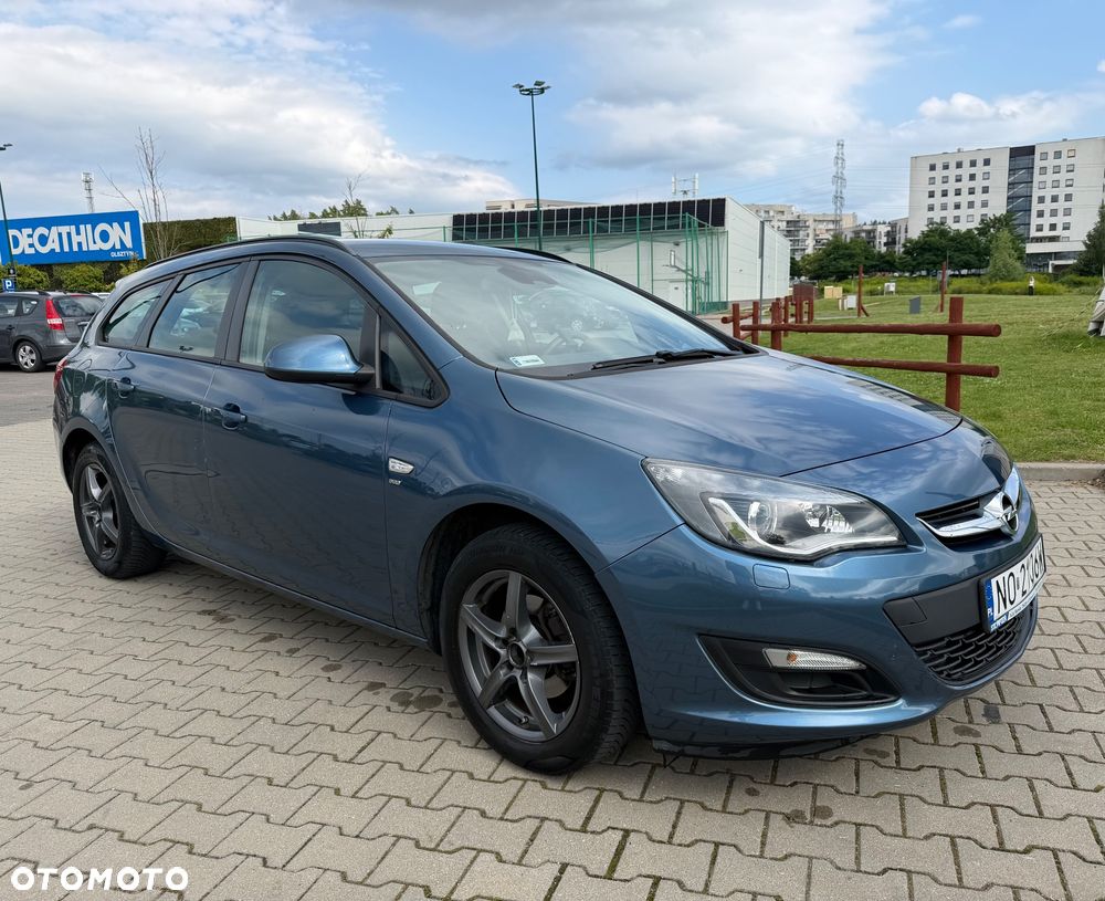 Opel Astra 1.4 T Enjoy - 1