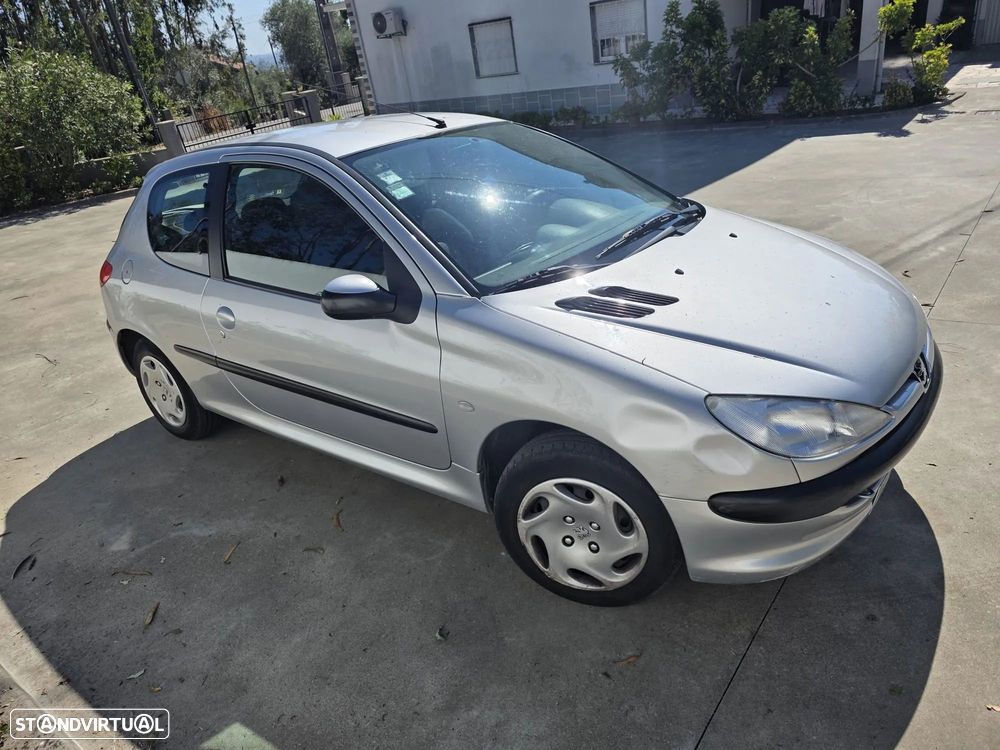 Peugeot 206 1.1 Color Line - 6