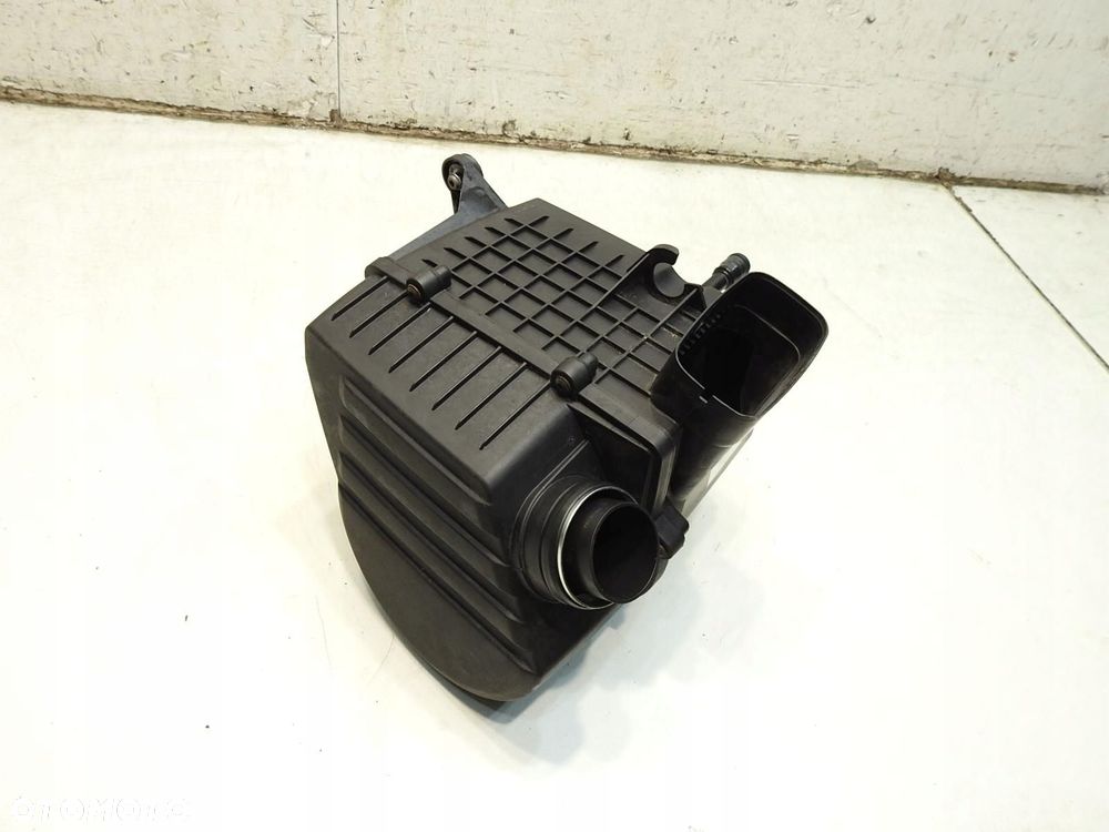 OBUDOWA FILTRA POWIETRZA SKODA FABIA II 1.2 TSI 6R0129607C 6R0129620A - 7