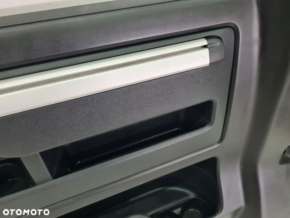 VW T5 T6 MULTIVAN STARTLINE tapicerka boczek LEWY ŚRODEK - 4