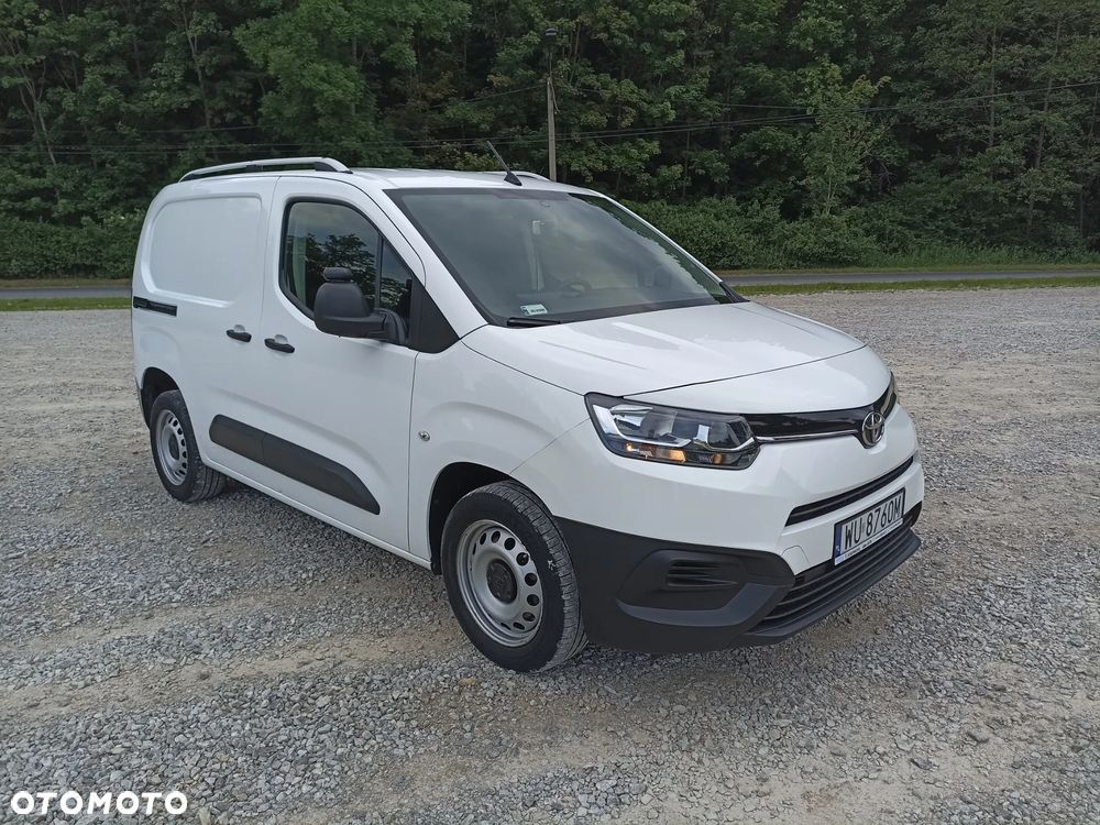 Toyota Proace City - 10