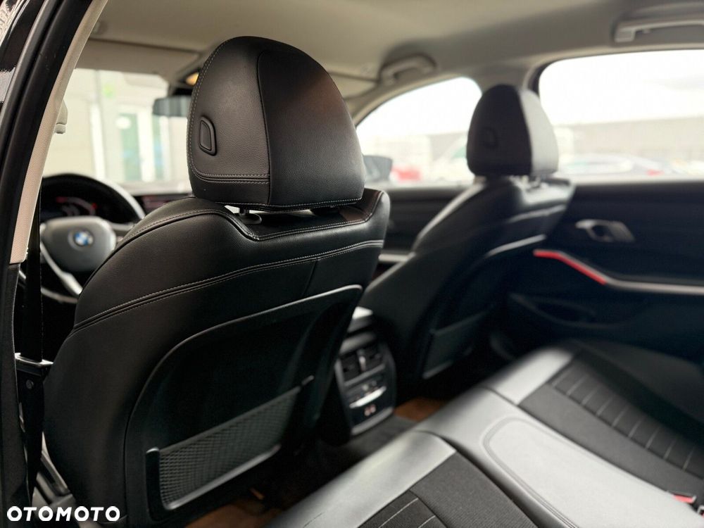 BMW Seria 3 - 10